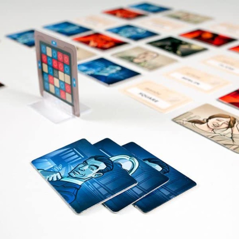 Czech Games Codenames - Picture 4 of 9